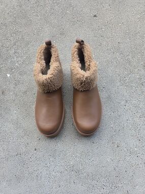 UGG Alina Curled Insulates WP Booties Women Size 9